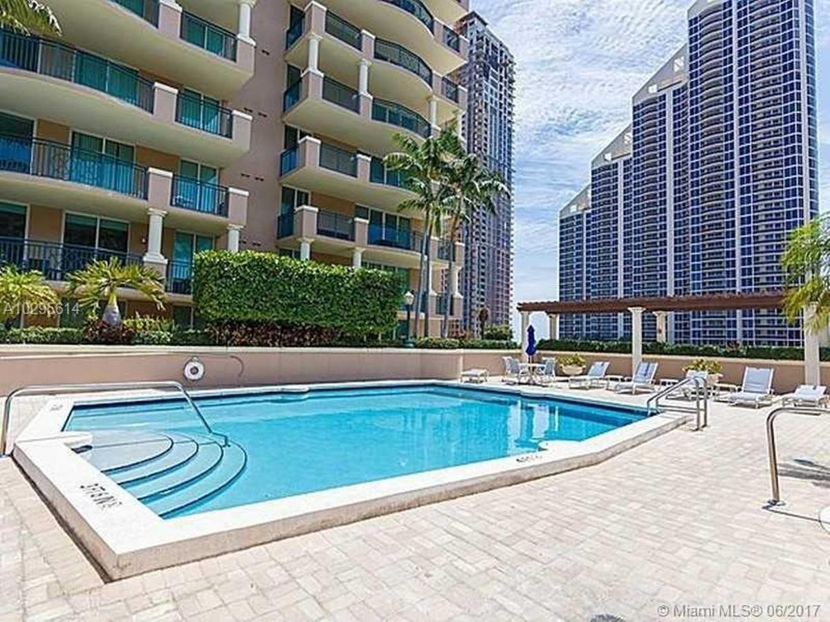 Beautiful Asian Retreat 2Bd 2Bth Apt Min To Beach ไมอามีบีช ภายนอก รูปภาพ