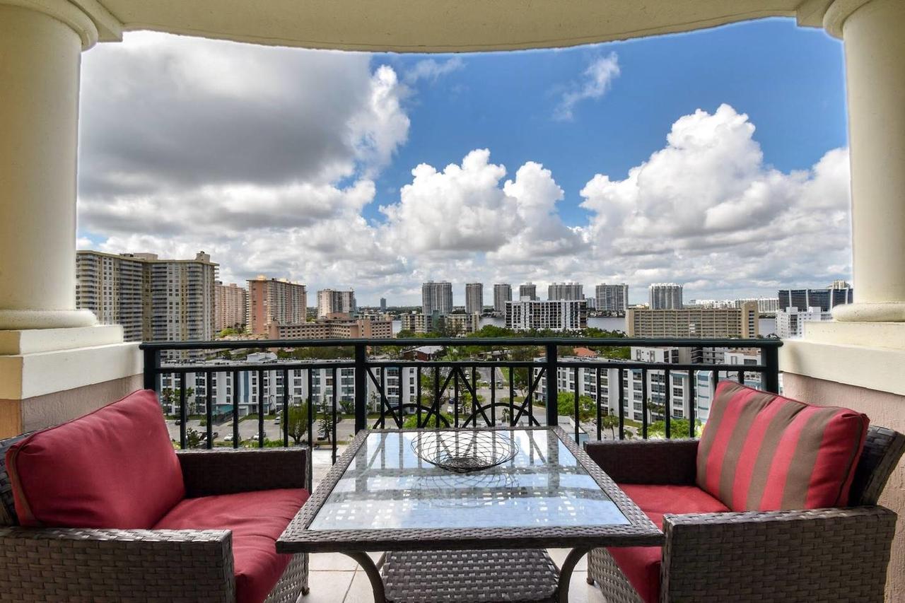 Beautiful Asian Retreat 2Bd 2Bth Apt Min To Beach ไมอามีบีช ภายนอก รูปภาพ